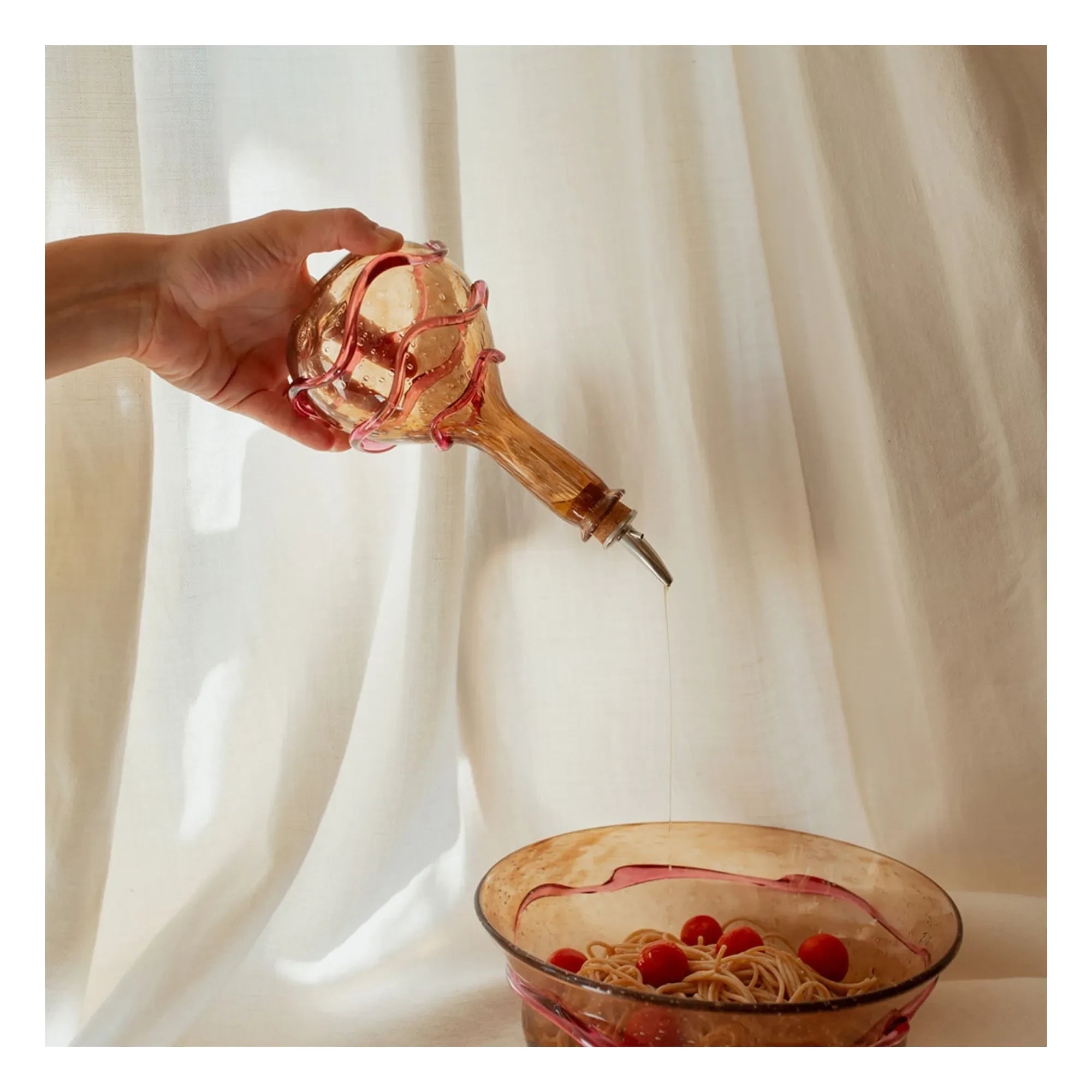 Denise - Romeo Glass Oil Dispenser | Pink