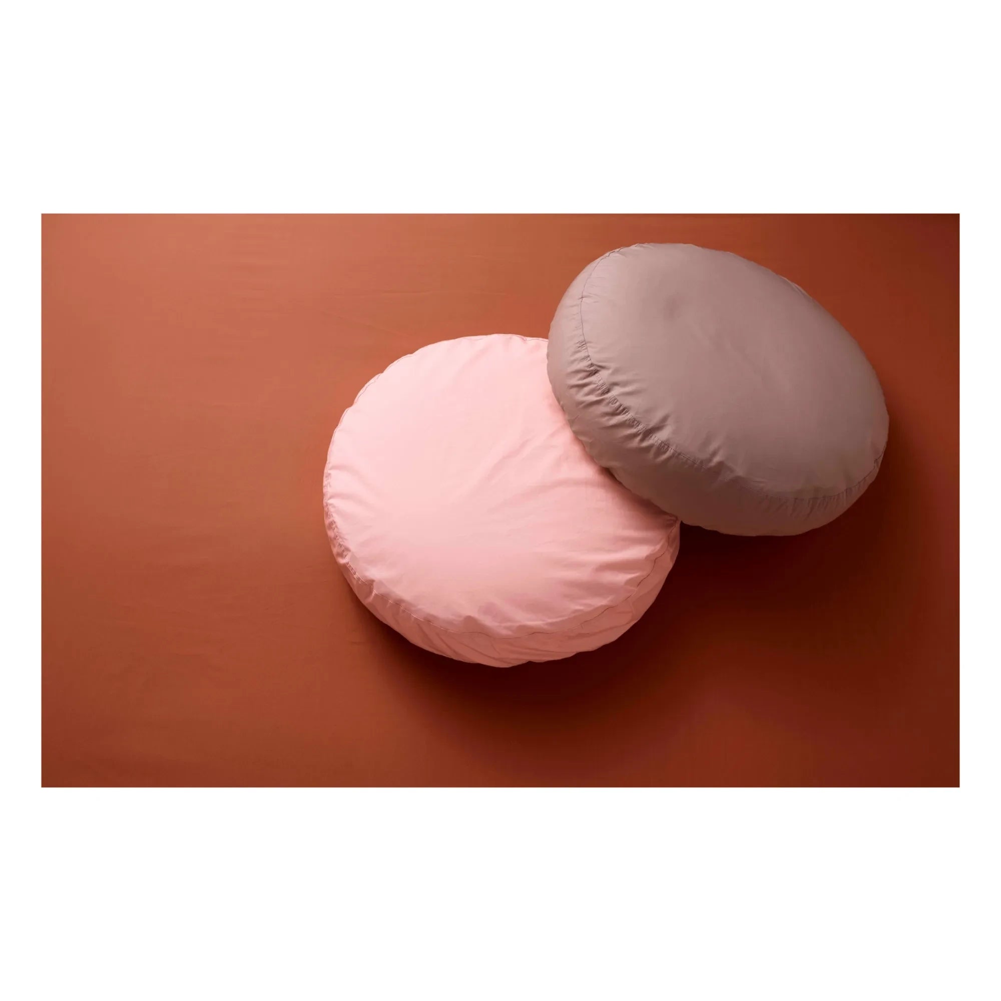 Suite 702 - Organic Cotton Percale Round Pillow | Powder Pink