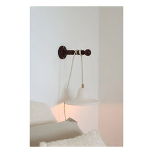 Masamé - Gigaro Raw Ceramic Hand Lamp | Warm White
