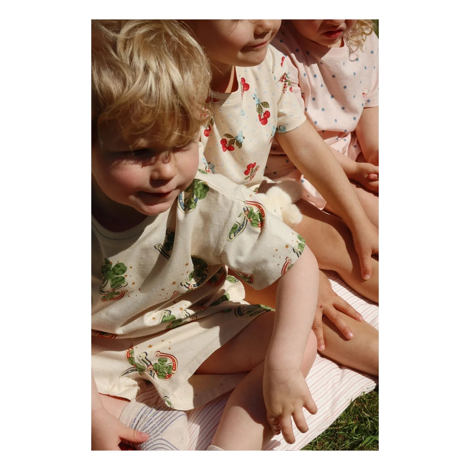 Konges Sløjd - Organic Cotton Cherry T-Shirt and Shorts Set | Ecru