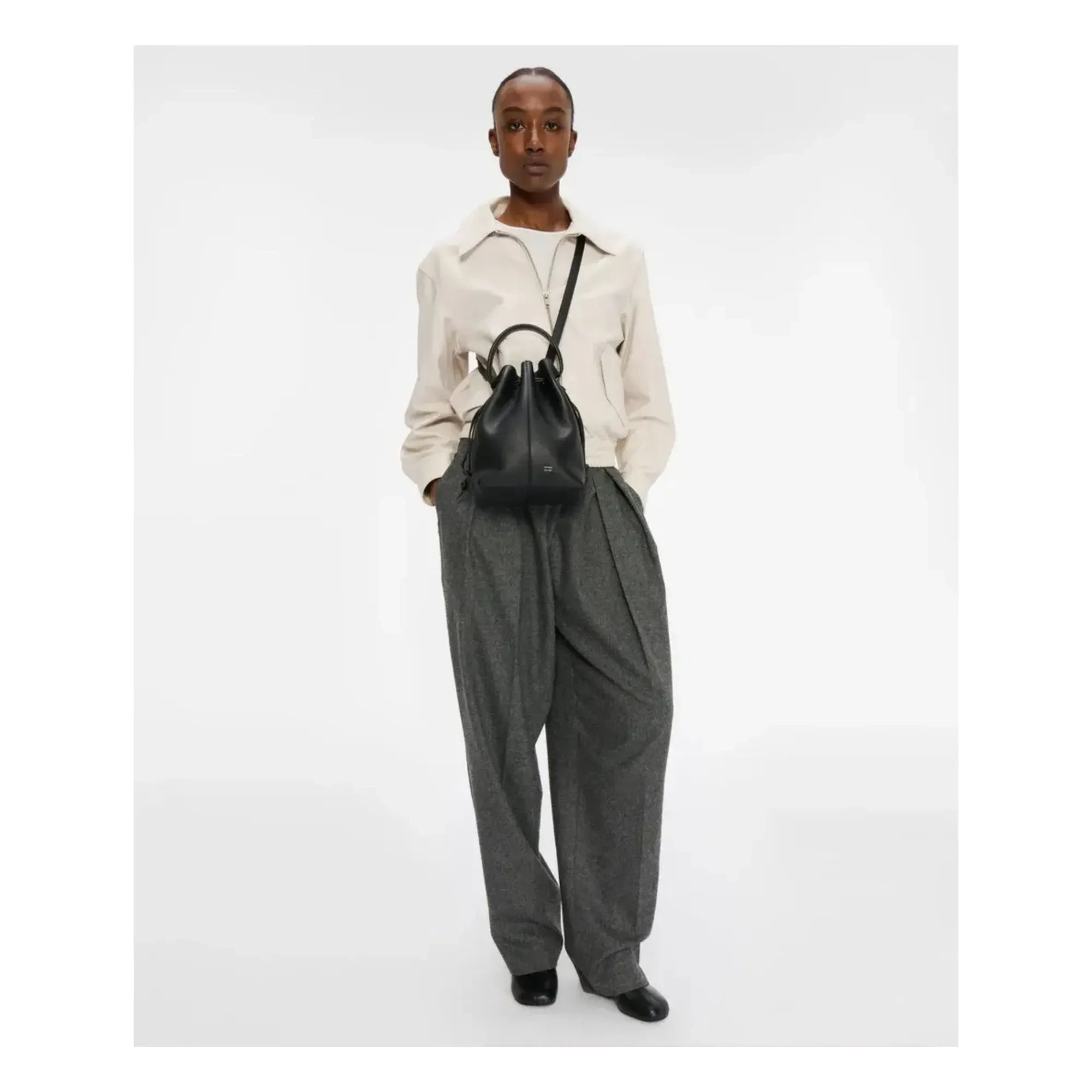 Mansur Gavriel - Dea Bucket Bag | Black