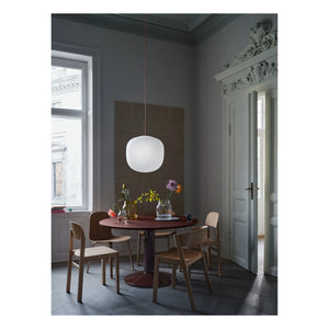 Muuto - Midst Round Table | Burgundy