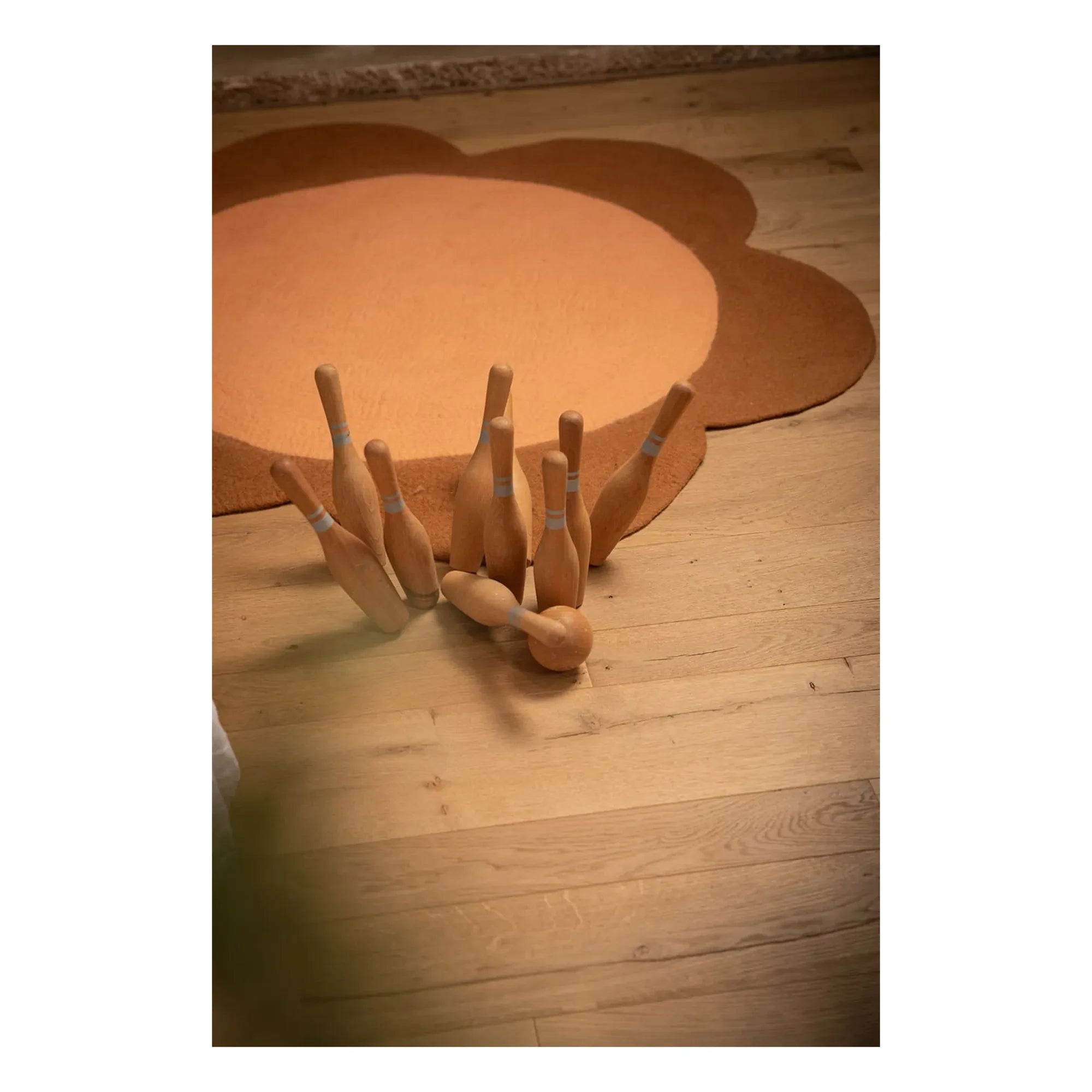Muskhane - Pink | Daisy felt carpet