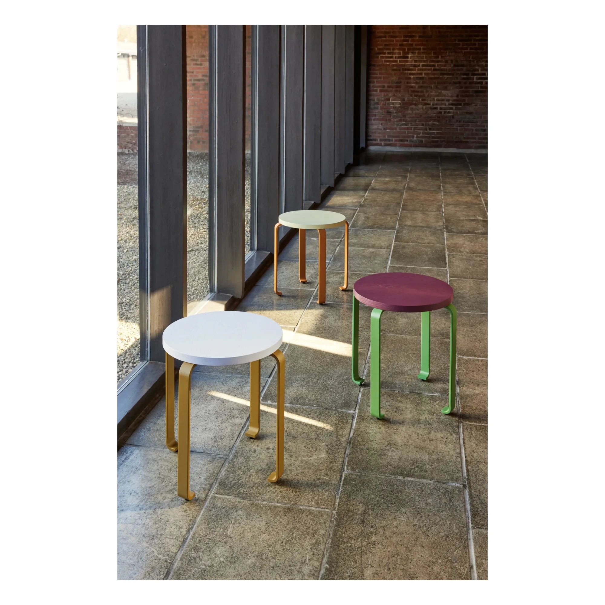 Hübsch - Smile Stool | Khaki