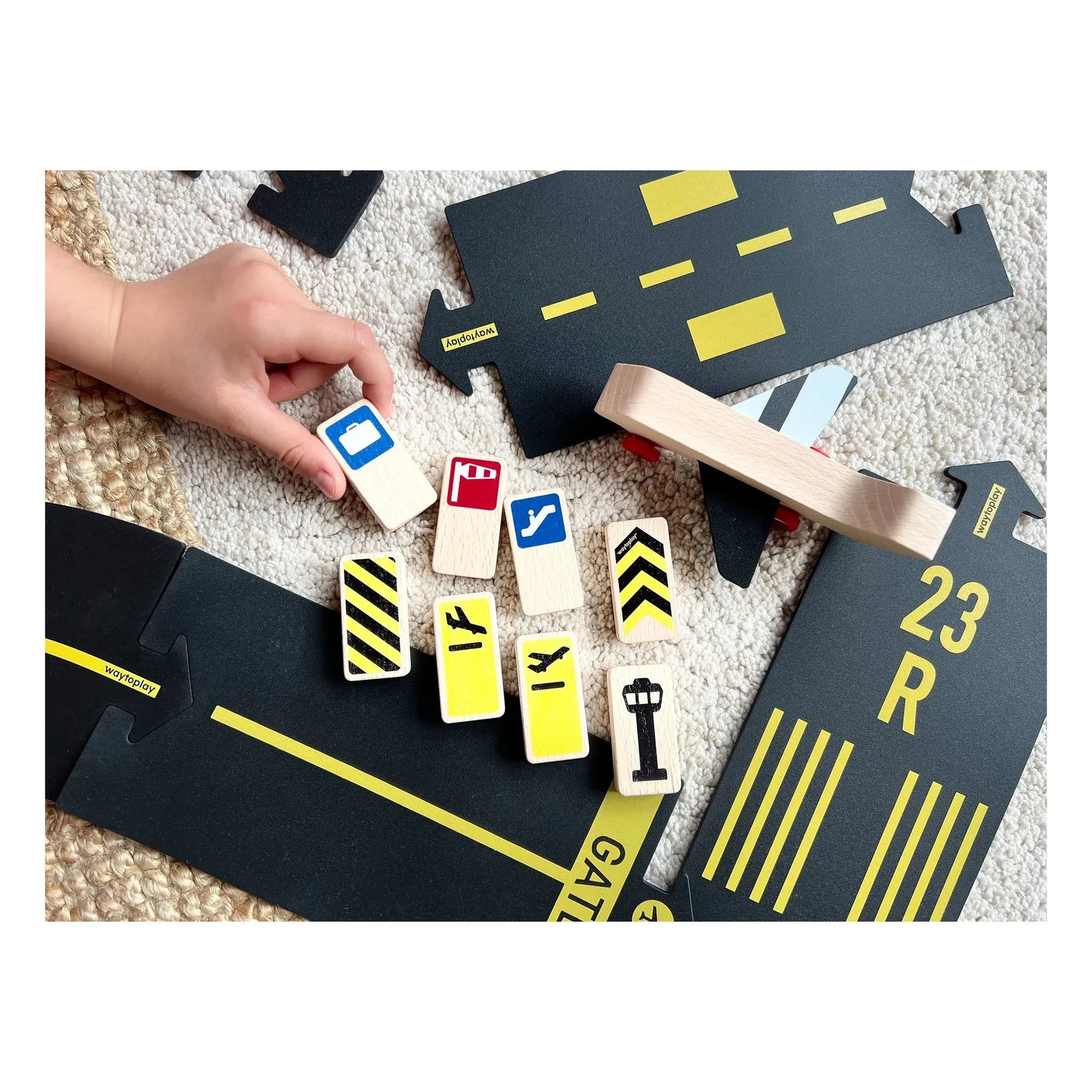 Waytoplay - Airport Road Signs