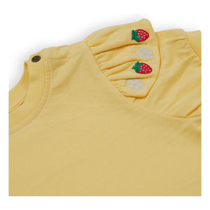 Goldie + Ace - Ruffle T-shirt with strawberry detail | Yellow