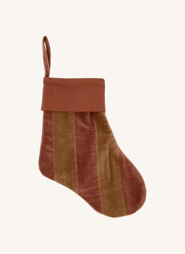 Olsson & Jensen - Christmas Sock Saga | Rust