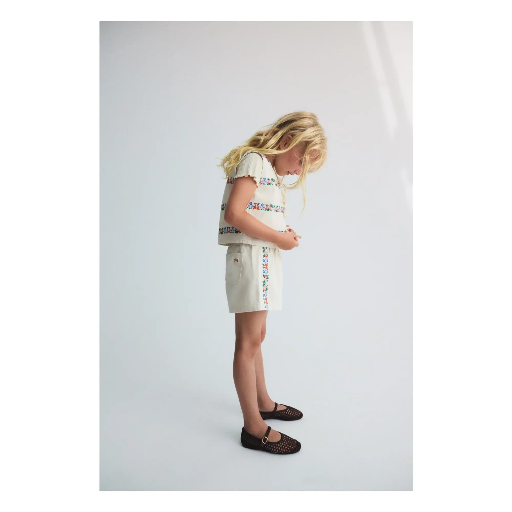 the new society - BCI Cotton Malva Floral Embroidery Shorts | Ecru