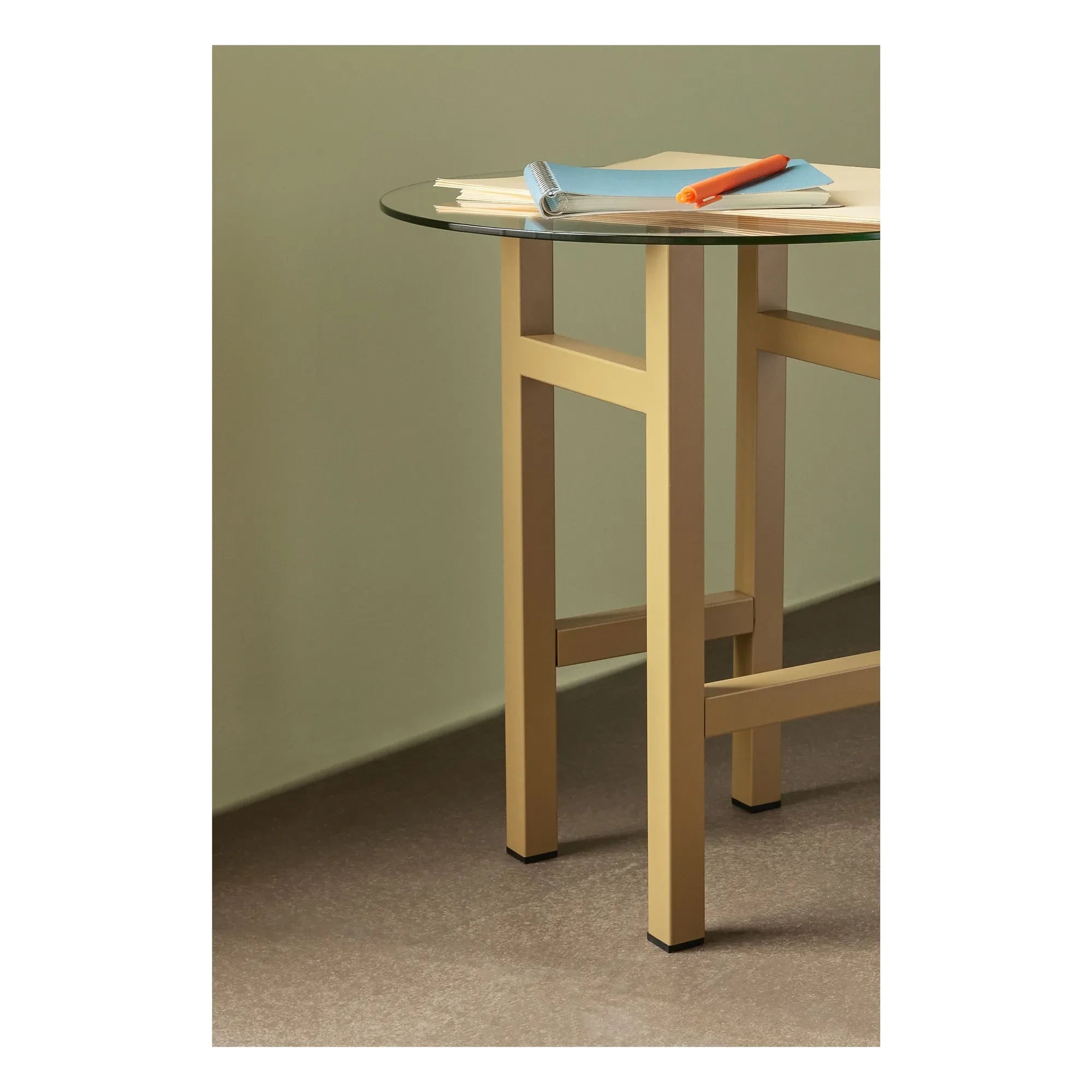 Hübsch - Elevate side table | Olive