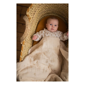Gentil Coquelicot - Embroidered Swallow Cotton Muslin Quilted Blanket