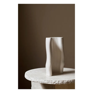 Ferm Living - Moire vazo | Kırık Beyaz