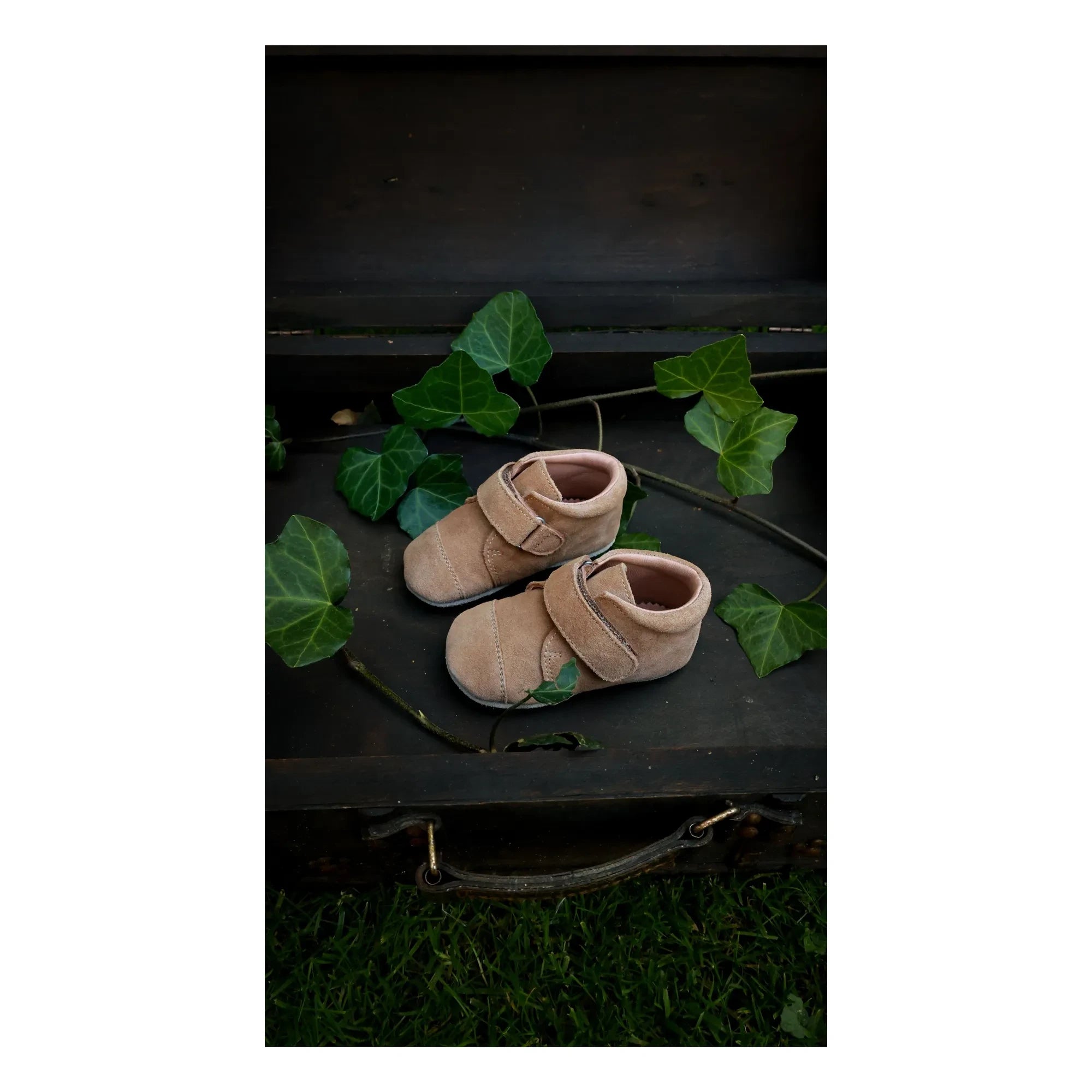Petit Nord - Striped Slippers | Beige