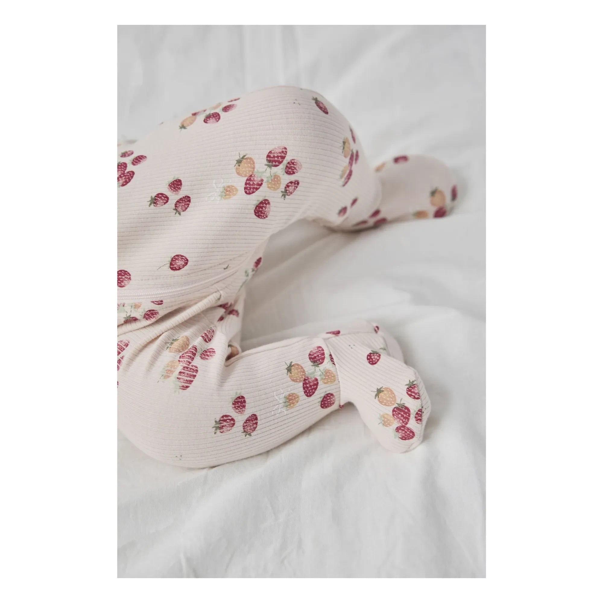Petit Lem - Footed Pajamas Strawberry Ribana Organic Cotton | Pink
