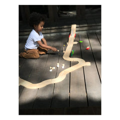Plan Toys - Ahşap Araba Pisti ve Aksesuarları