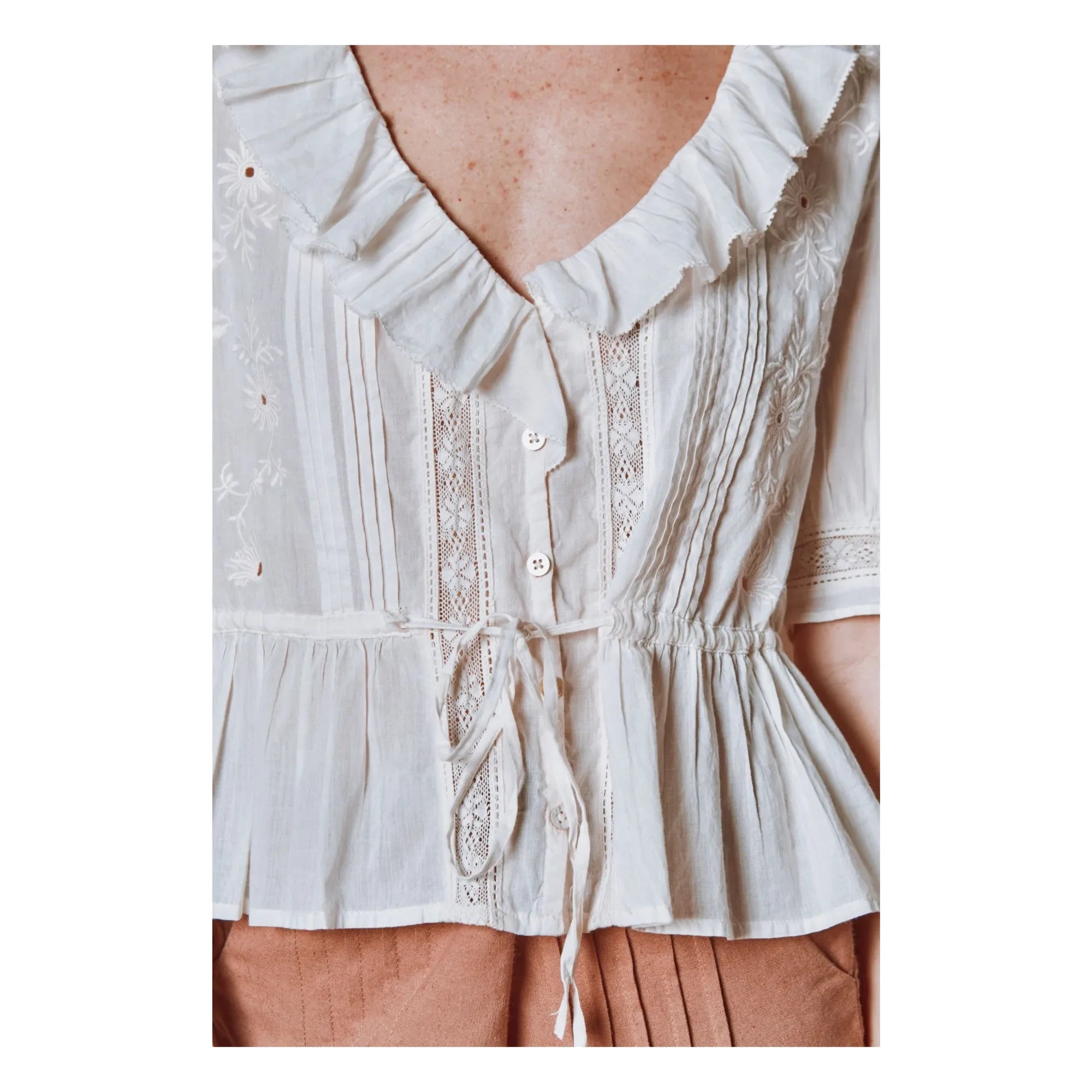 Emile et Ida - Cotton Ruffled Blouse | Cream
