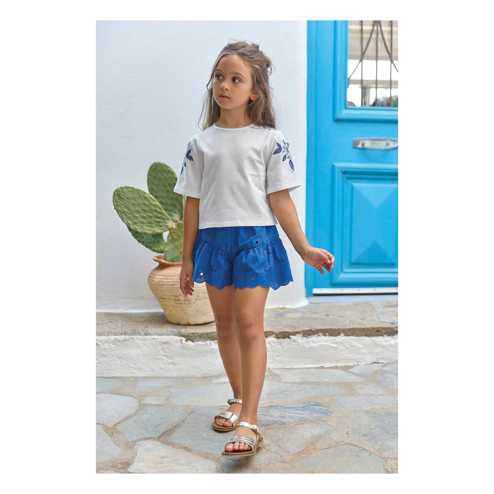 Tartine et Chocolat - Embroidered Flower T-Shirt | White