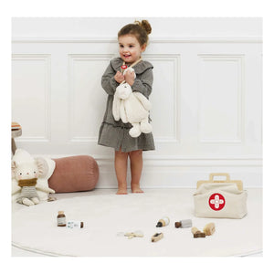 Le Toy Van - Veterinarian Set and Accessories