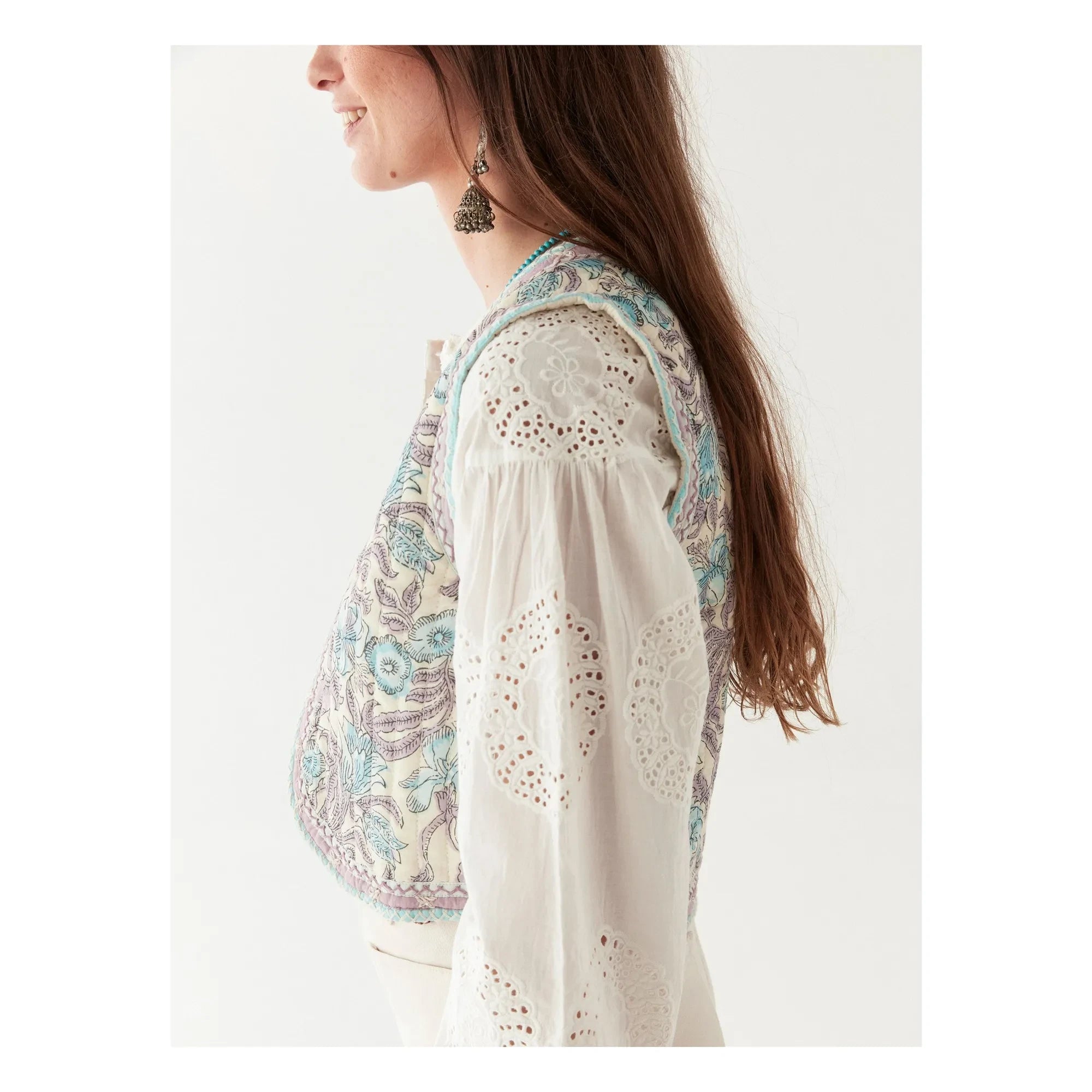 Maison Hotel - Purple Paradise Karina Sleeveless Cardigan | Light Blue