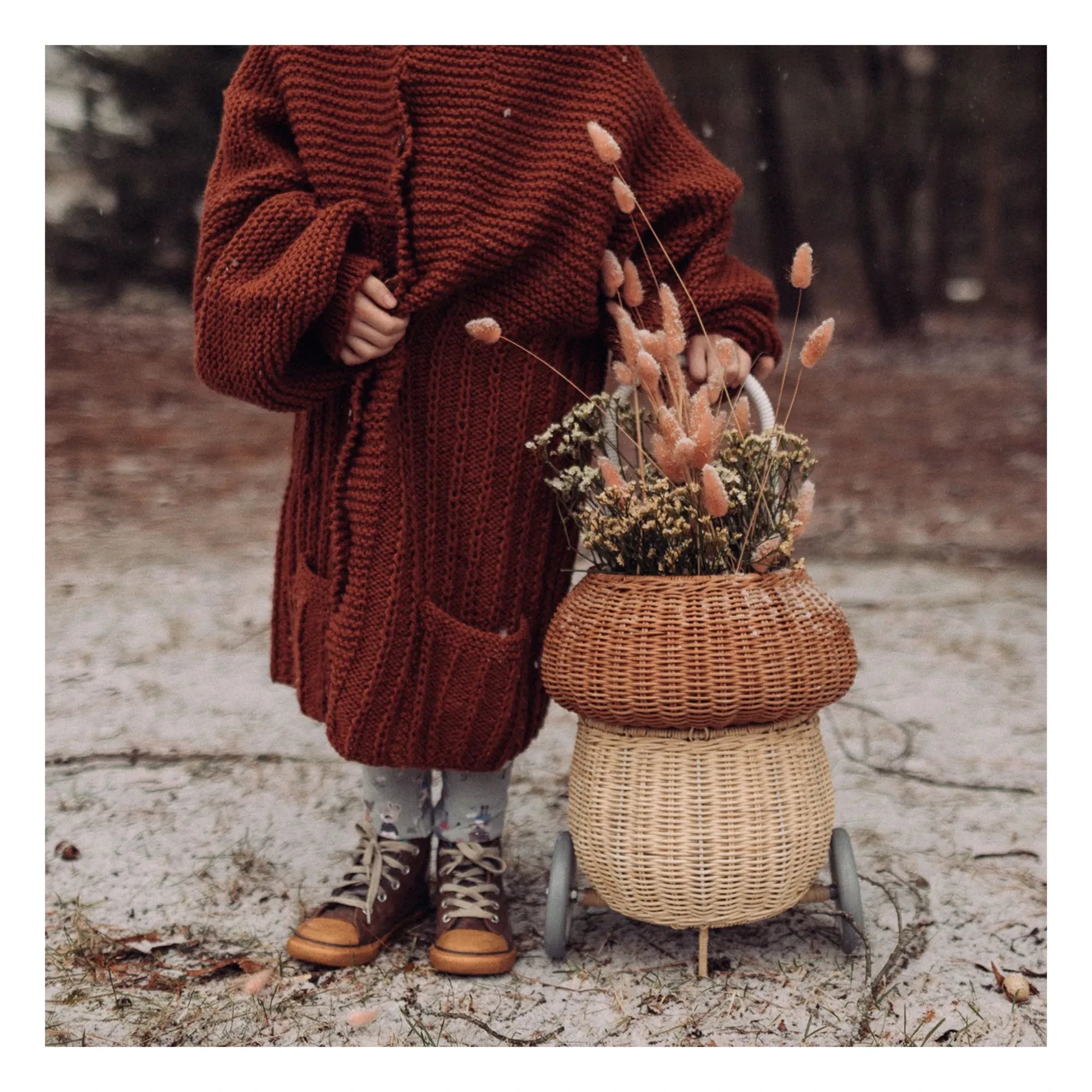 Olli Ella - Wheel Rattan Basket Champignon