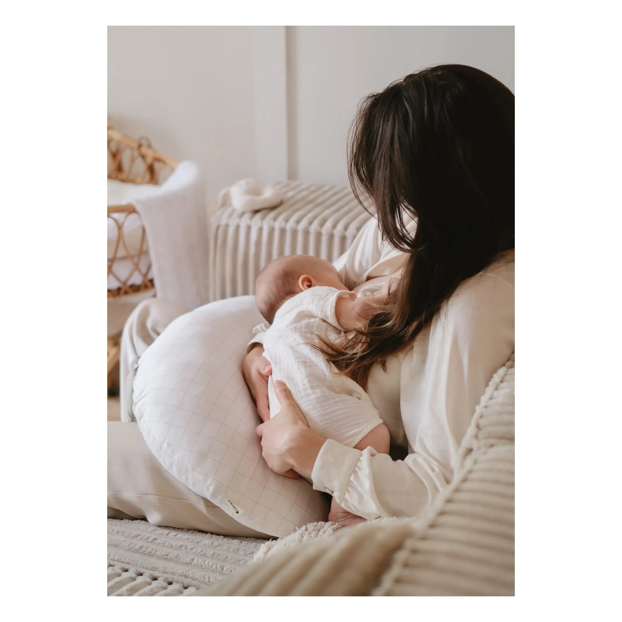 Candide - Nomadik Nursing Pillow | White