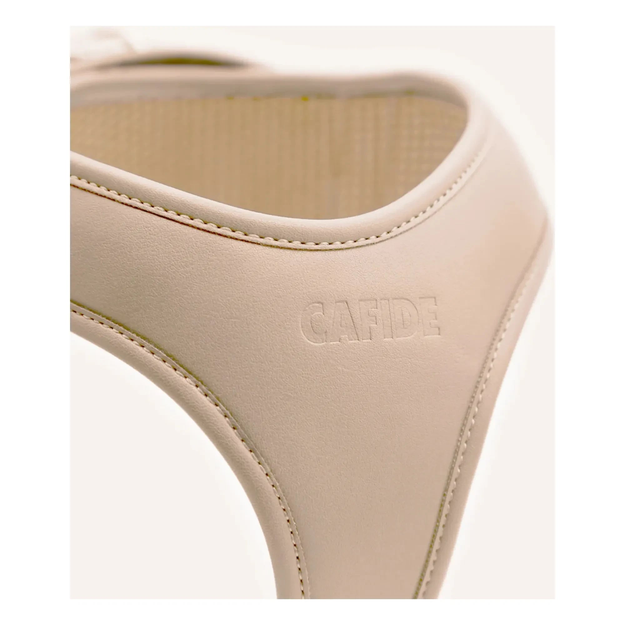 Cafide - Vegan Leather Dog Collar | Beige