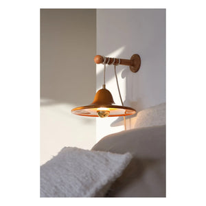 Masamé - Gigaro Hand Lamp | Honey