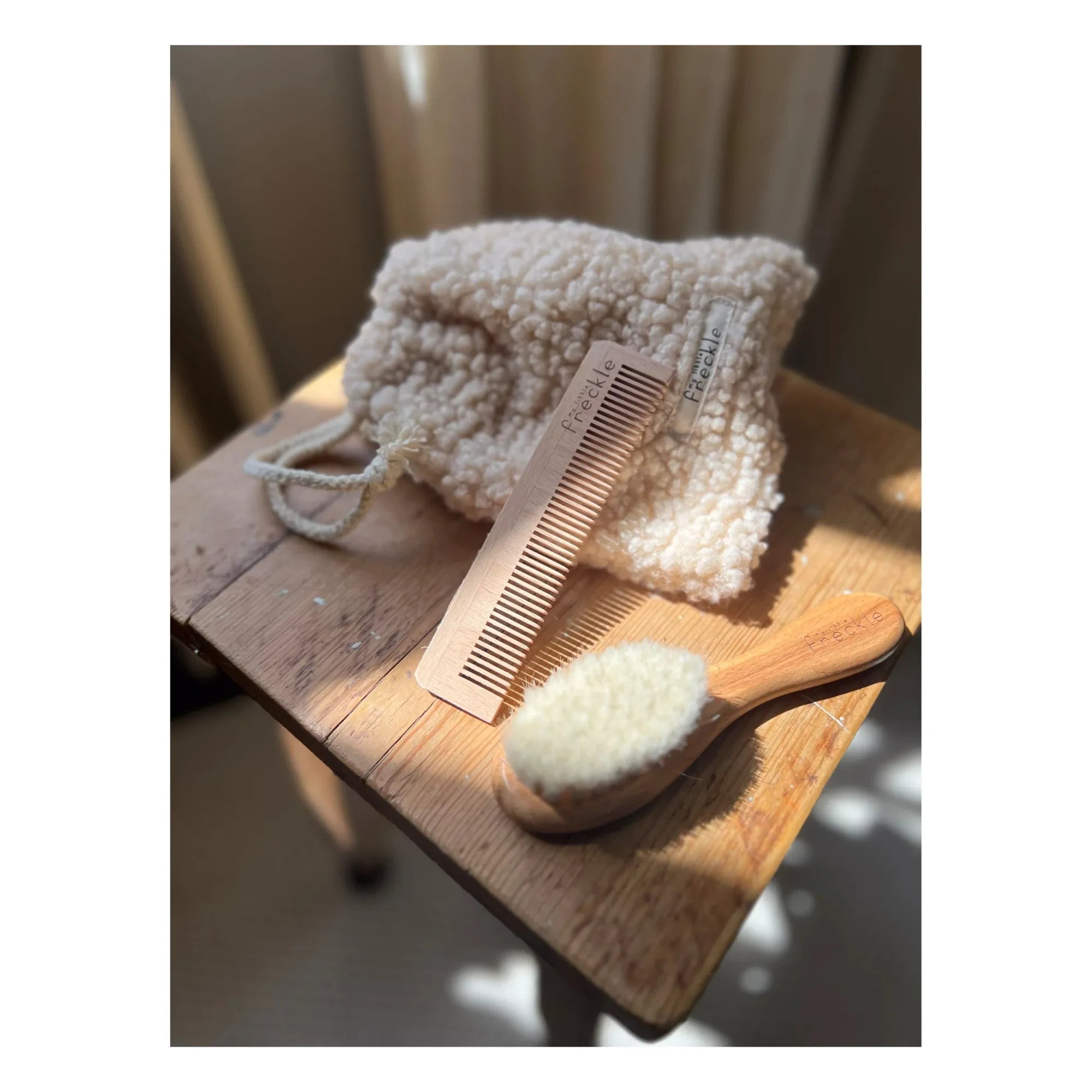 My Little Freckle - Hair Brush + Comb + Sherpa Pouch Set | Beige