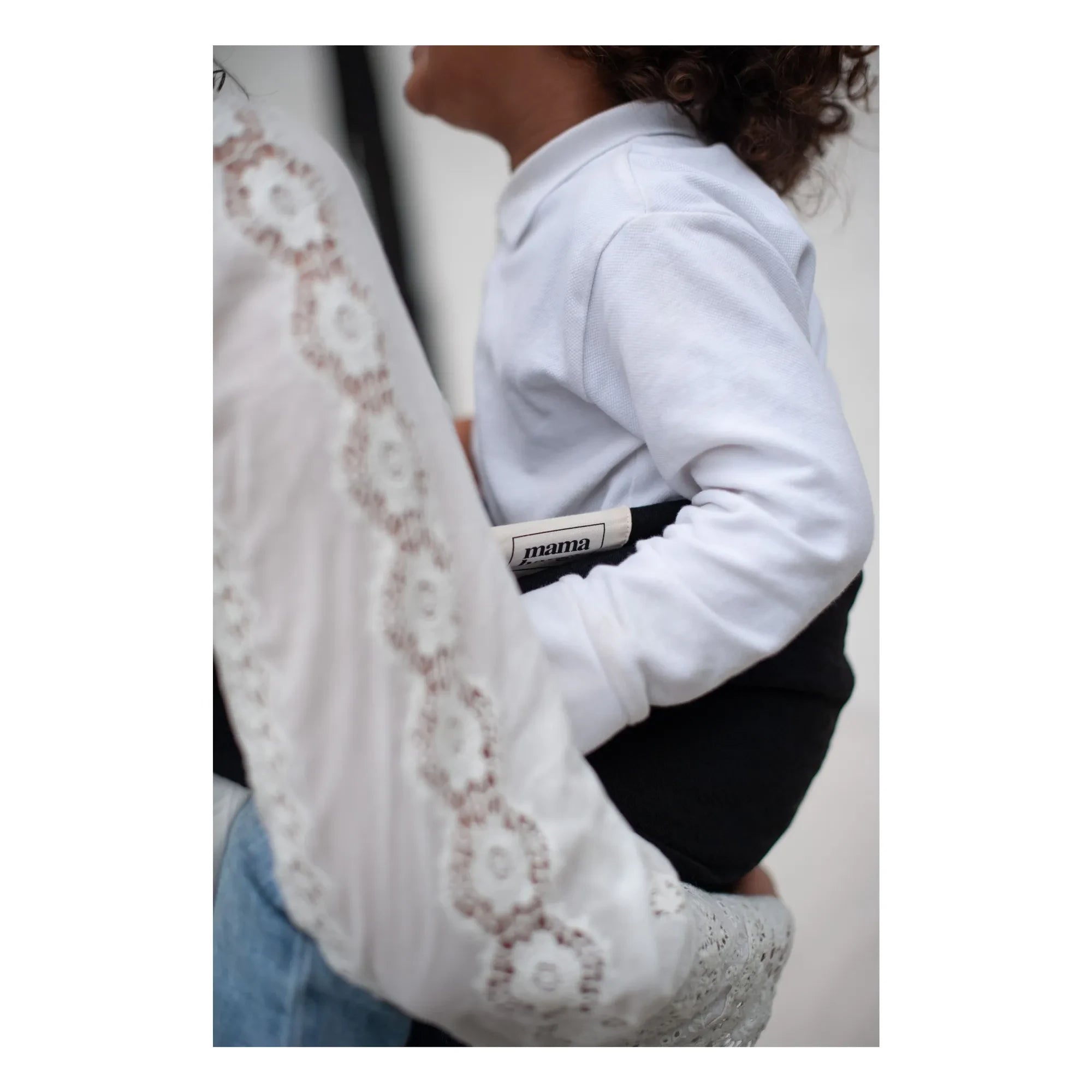 Mama Hangs - Carry & Walk Baby Carrier | Black