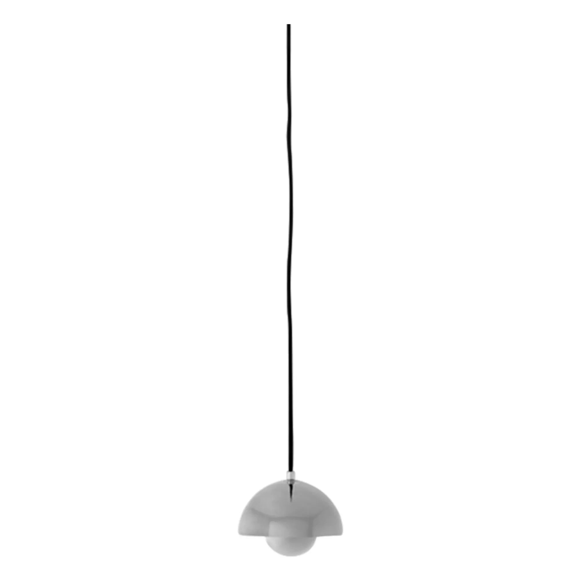 & Tradition - Flowerpot VP10 Pendant Lamp, Verner Panton | Chrome