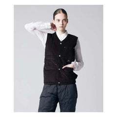 Taion - Sleeveless V-Neck Buttoned Vest | Brown