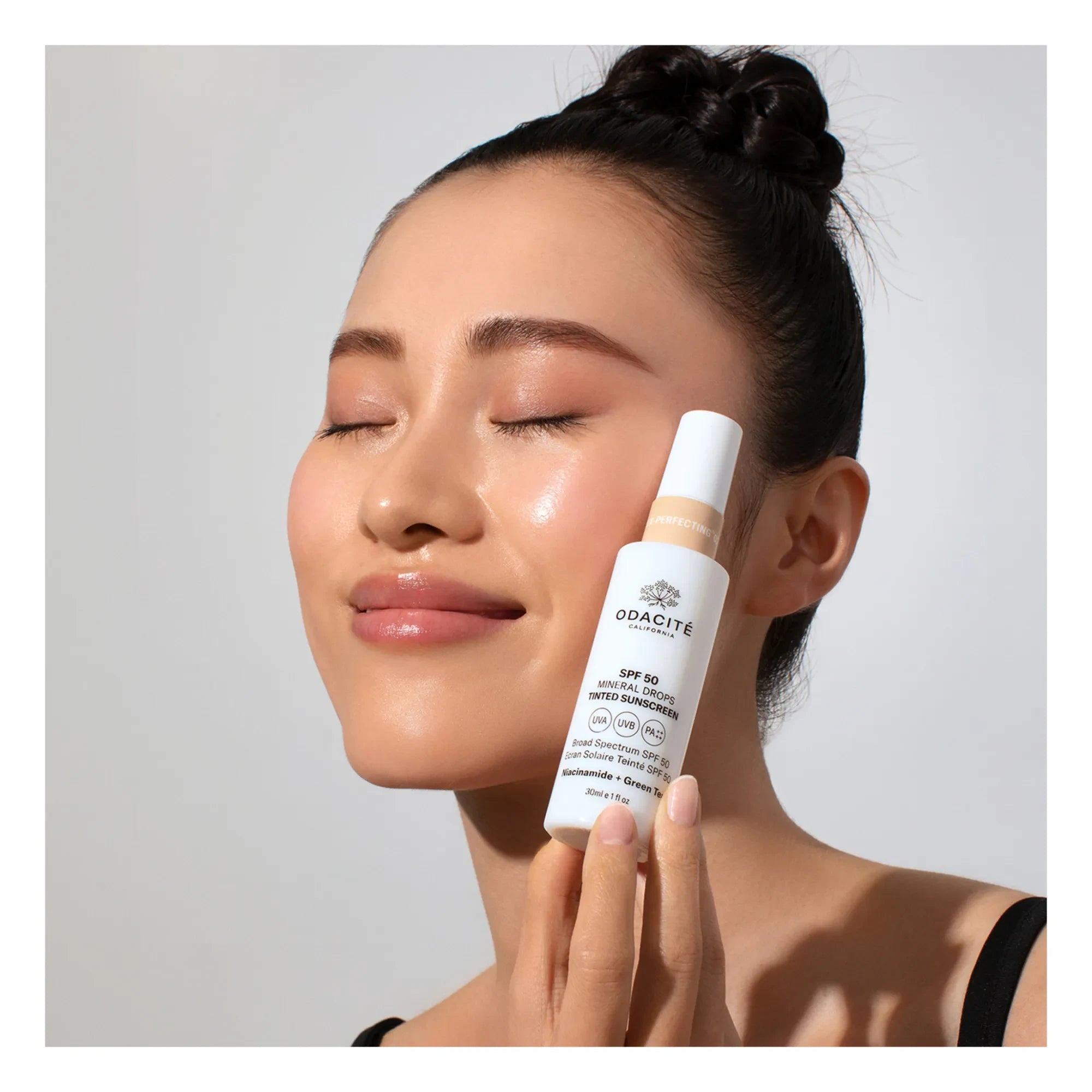Odacité - Tinted Mineral Drops Sunscreen SPF 50 Flex-Perfecting™ - 30ml | 02