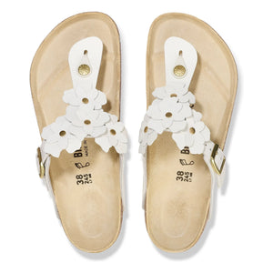 BIRKENSTOCK - Gizeh Flower Embellished Sandals Natural Leather | White