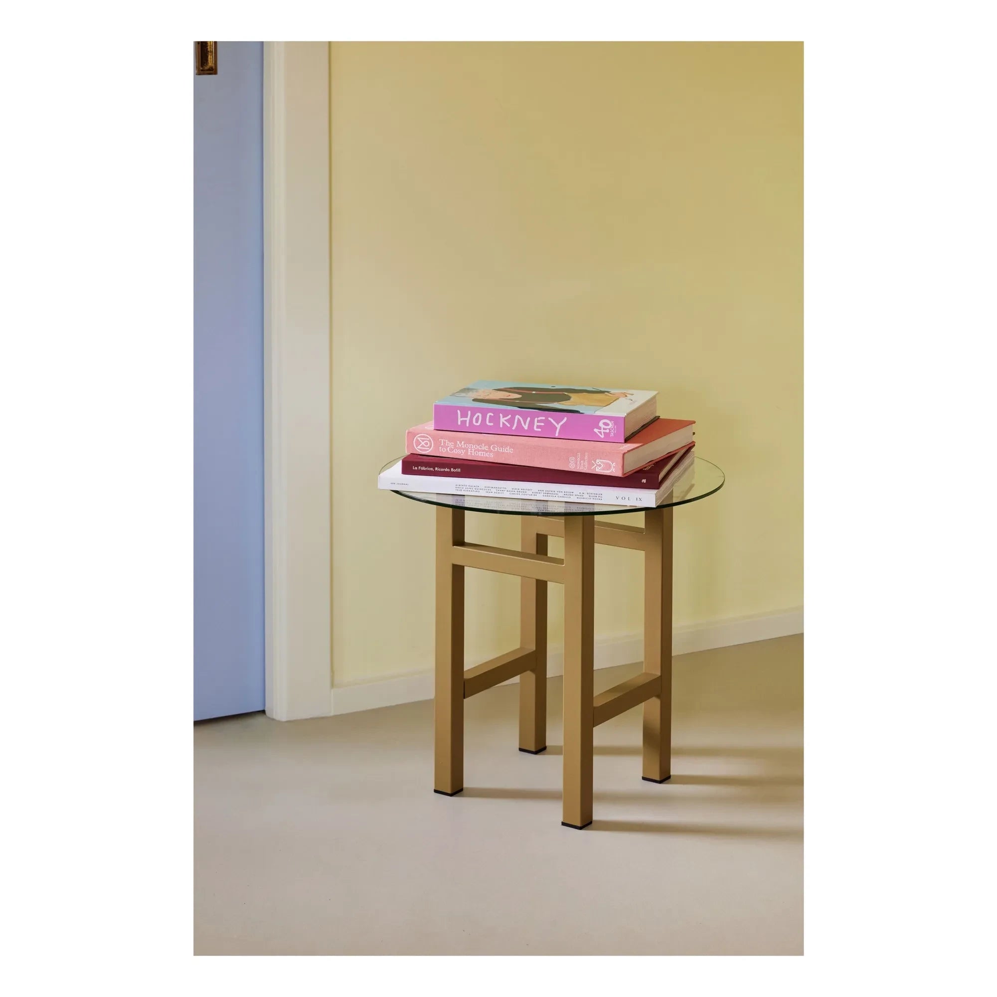 Hübsch - Elevate side table | Olive
