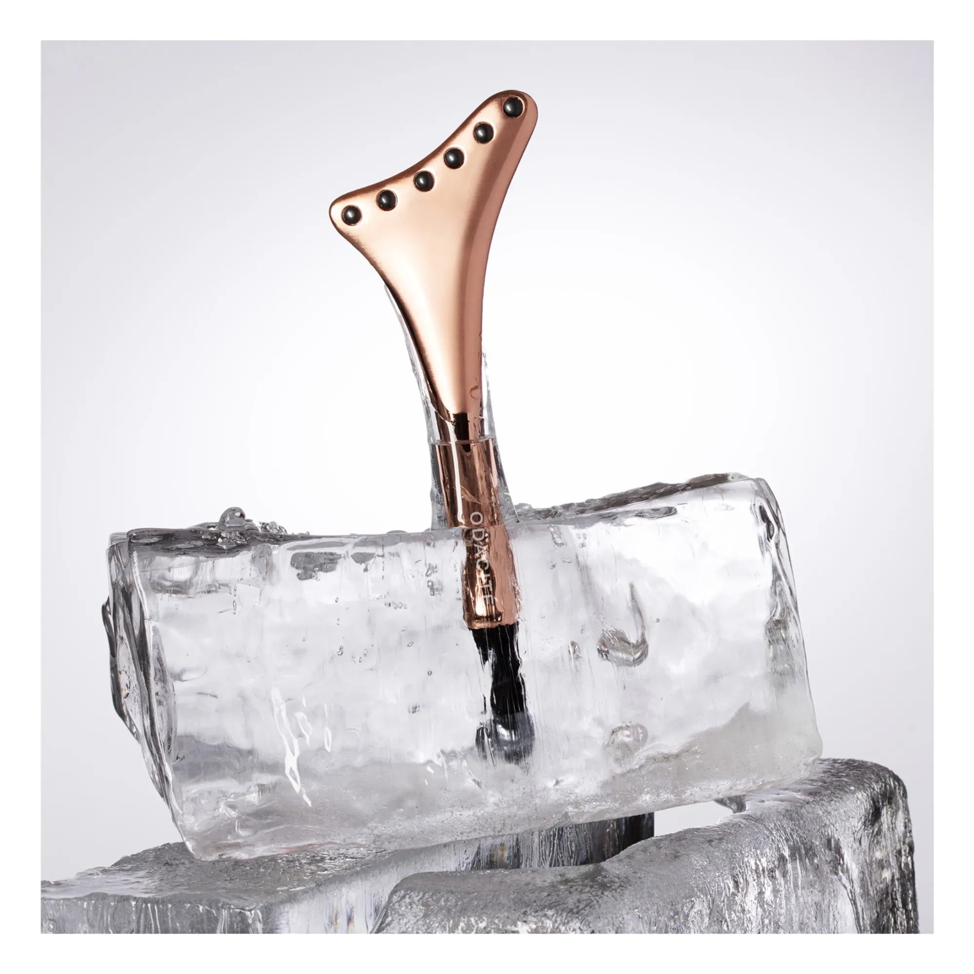 Odacité - Cryo-Tech Cooling Facial Device
