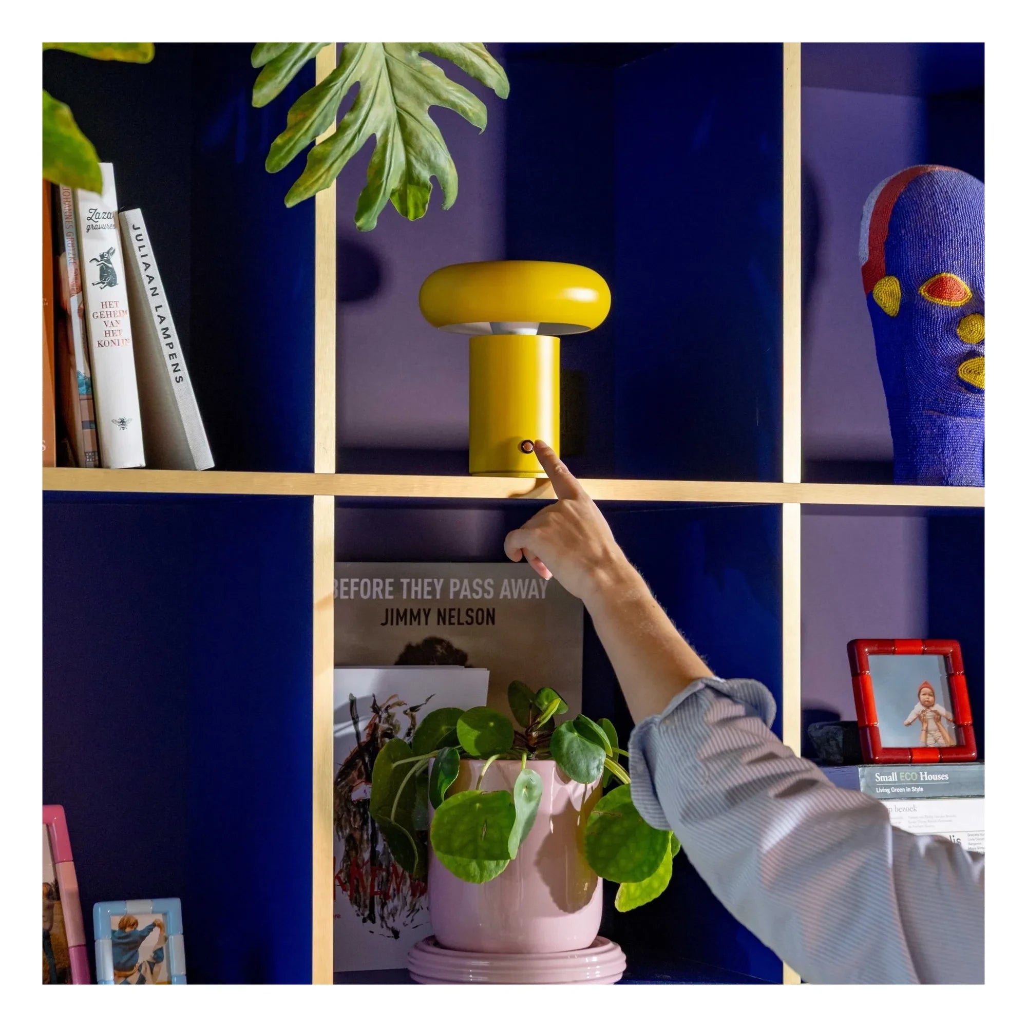 &Klevering - Glimpse Portable Lamp | Yellow