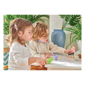 Le Toy Van - Mountain Animals Stacking Tower
