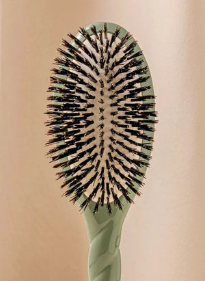 La Bonne Brosse - L'Universelle Hair Brush No. 01 - Care and Shine | Almond Green