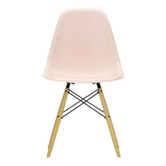 Vitra - DSW plastik sandalye - akçaağaç taban - Charles & Ray Eames | Yumuşak pembe