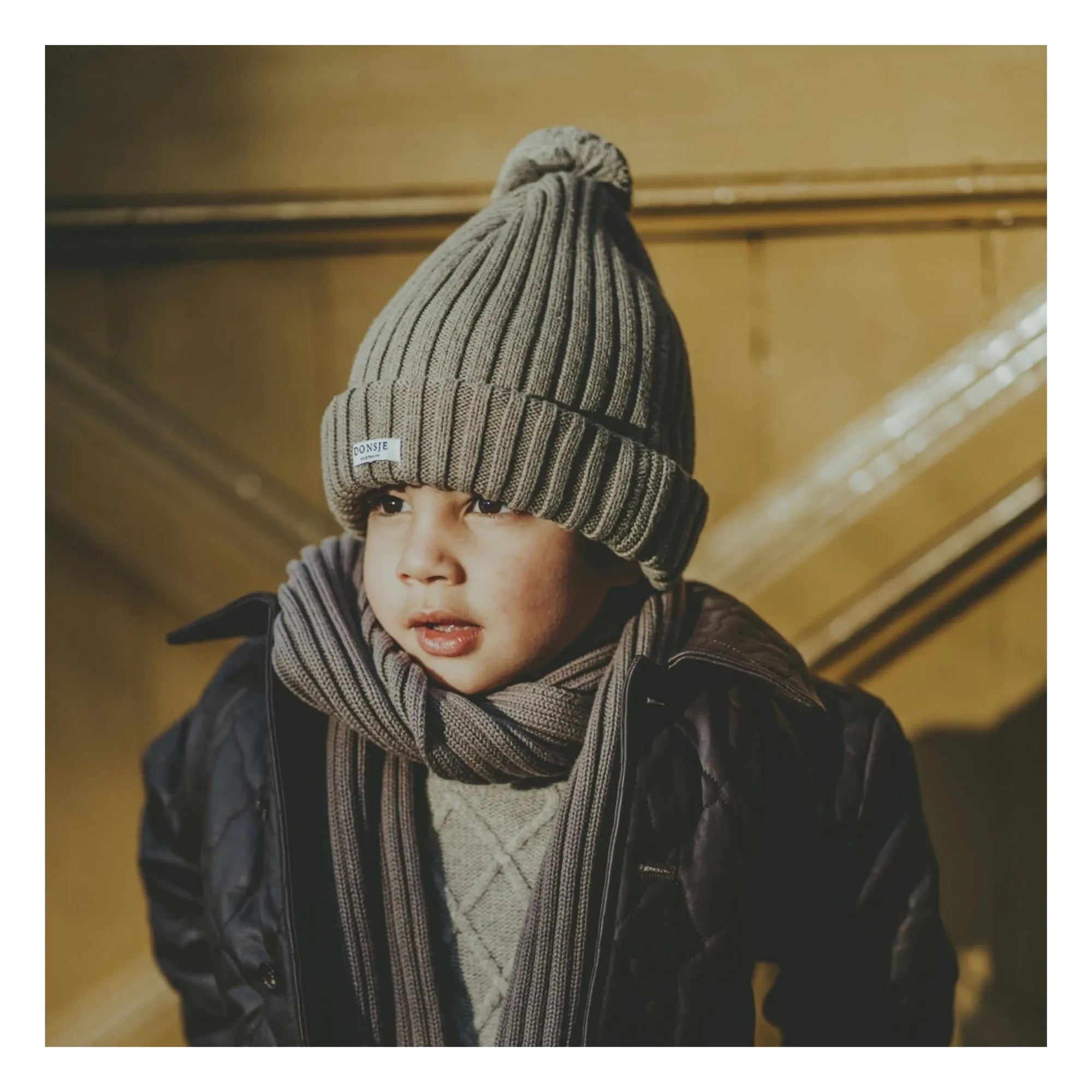Donsje - Pom-Pom Hat | Dark Gray-Beige