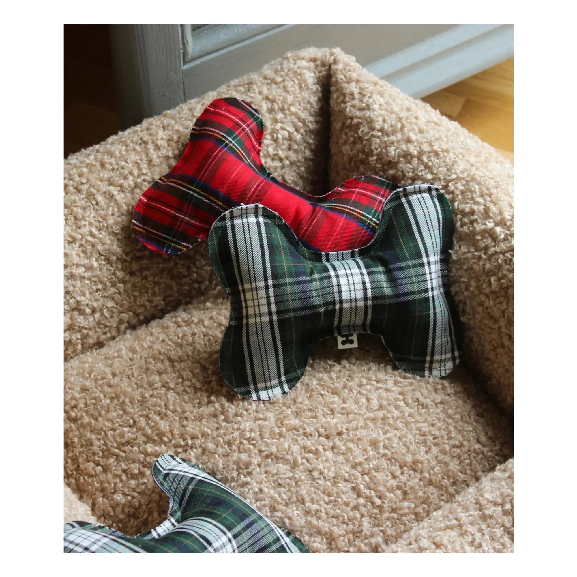Cafide - Bone dog toy | Green