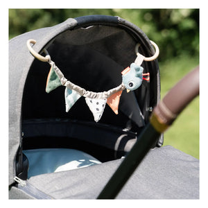 Done by deer - Celebration stroller activity wreath | Sand