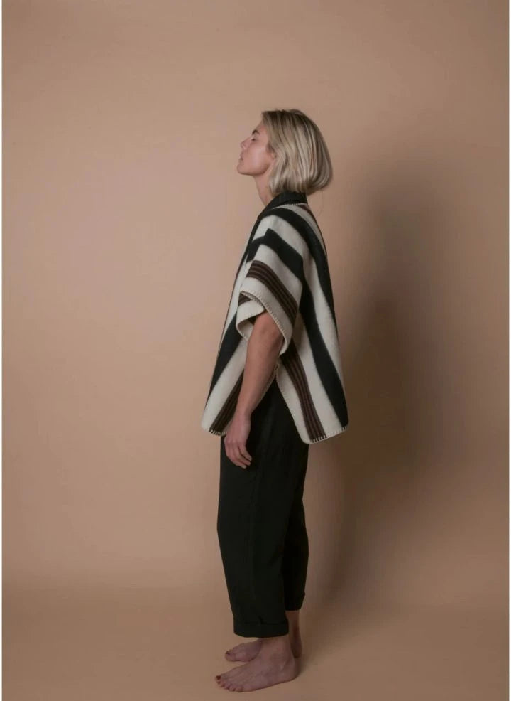 La Méricaine - Blackfeet Recycled Wool Long Poncho | Ecru