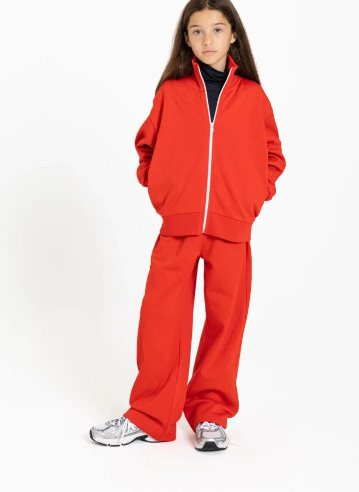 Finger in the nose - Derby Jogger | Red