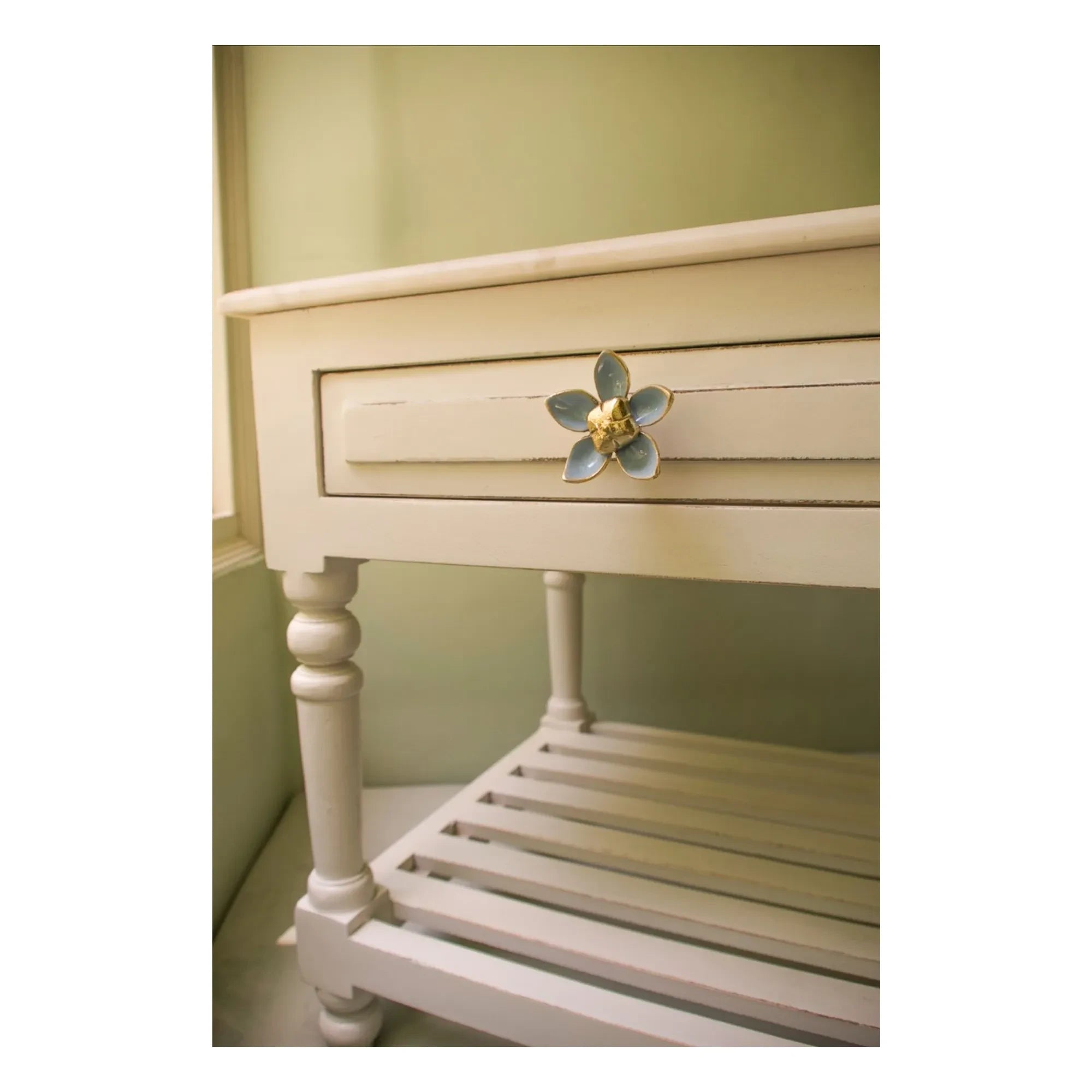 Doing Goods - Liv Brass Flower Door Handle | Brass