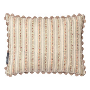 Le Monde Sauvage - Astre Lappi Pillow Cover | Pink