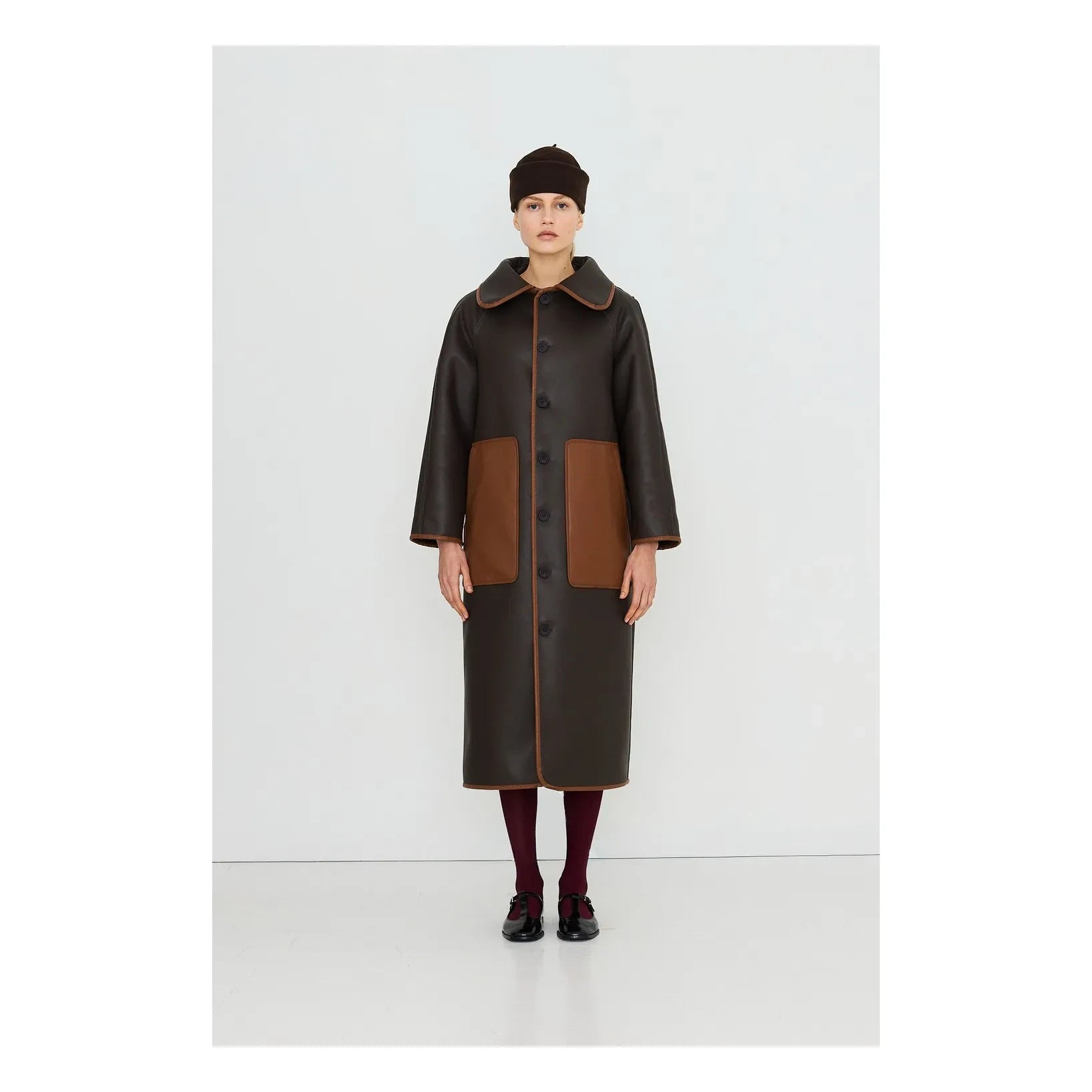 The Tiny Big Sister - Suni Kürk Kaban | Amber