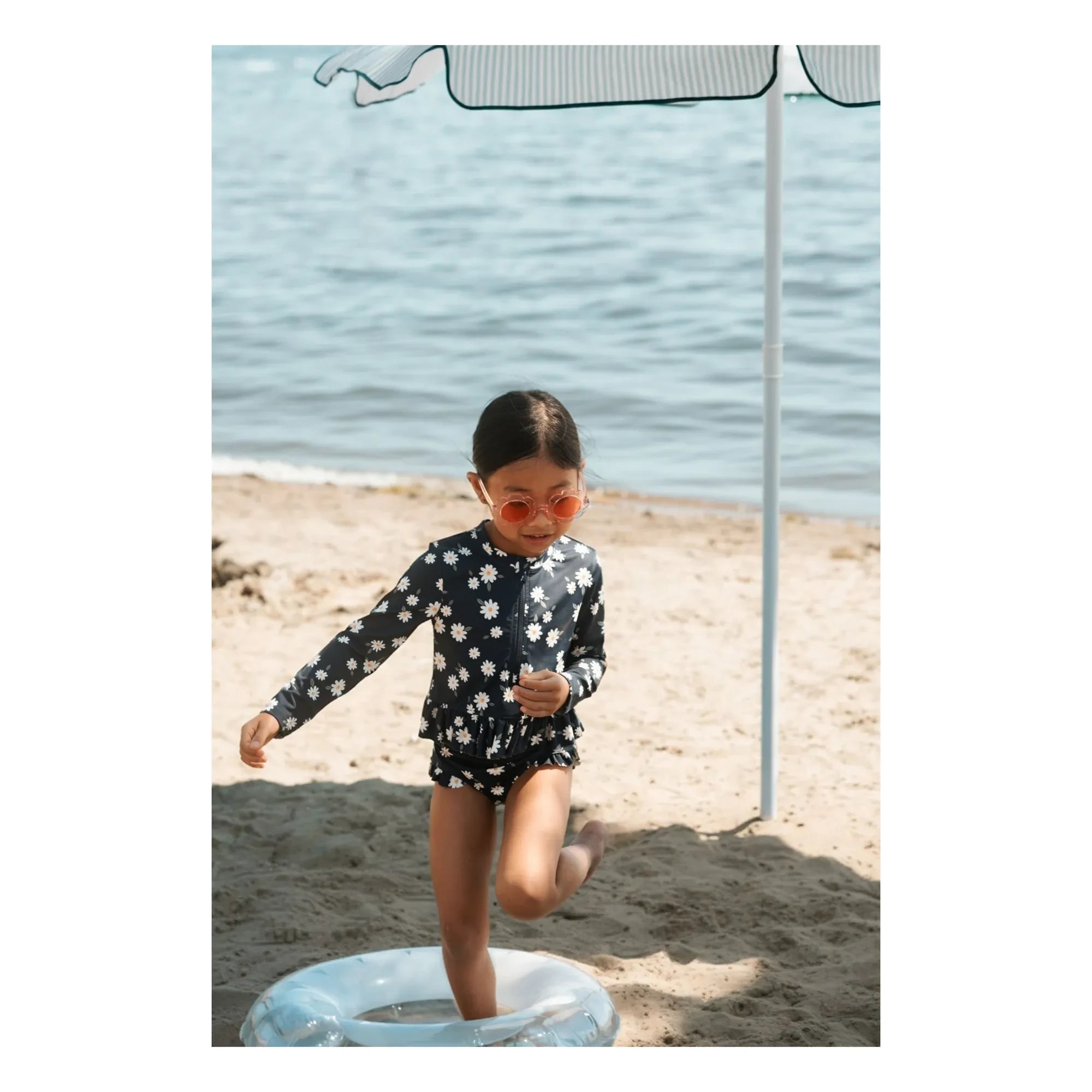 Petit Lem - Floral UV Protection T-Shirt & Panty Set Recycled Fibers | Navy Blue