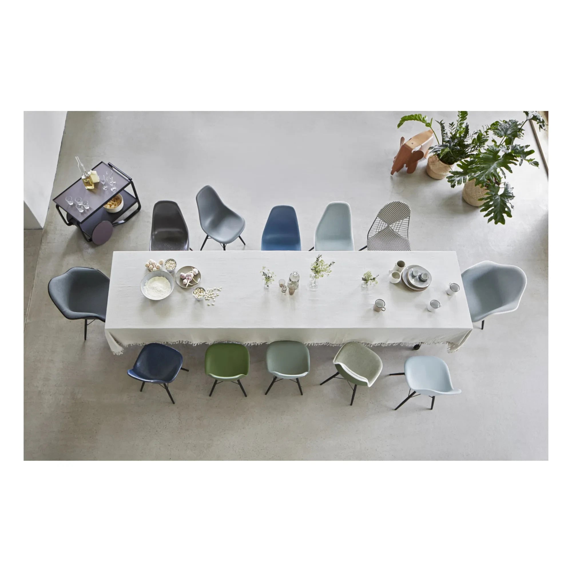 Vitra - DSW Plastic Chair - Maple Base - Charles & Ray Eames | Granite