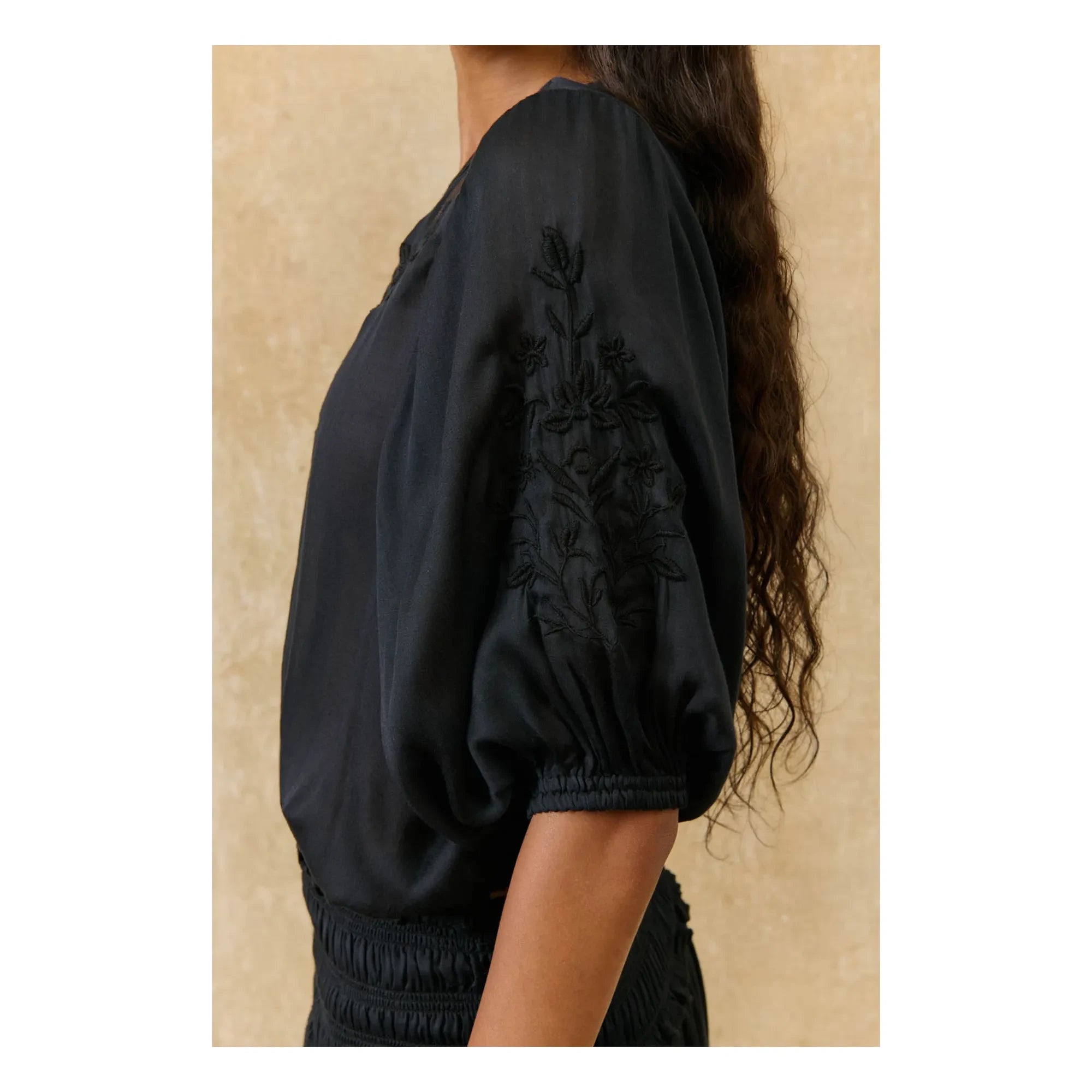 Louise Misha - Chayana Cotton Blouse | Black