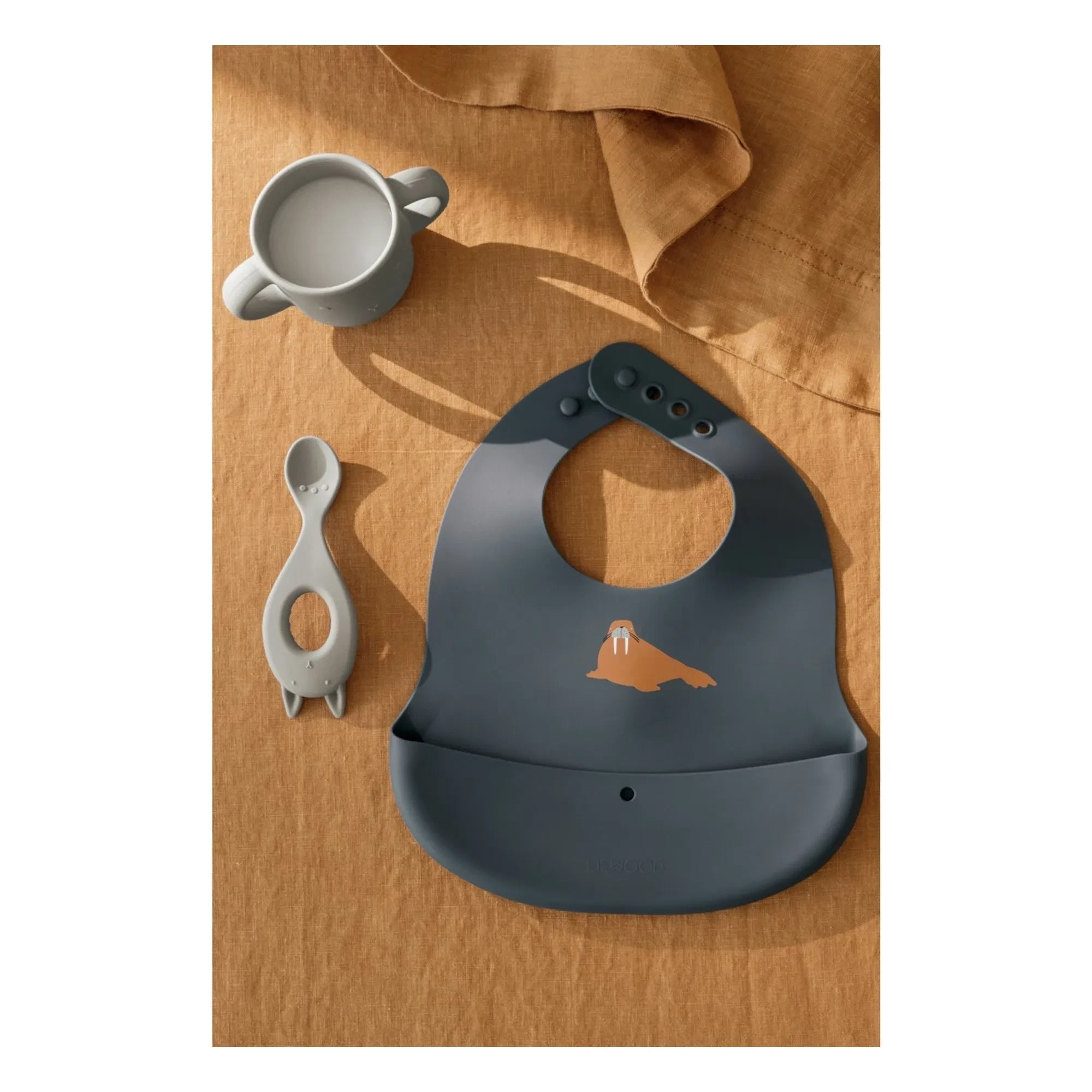 Liewood - Ember Silicone Bibs - Set of 2 | Arctic Sea/Ocean View